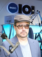 Realistic Tarot Readings, With many accurate senses. Love,Career,energies,Pets,