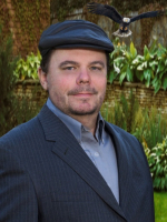 The Tarot with enhanced empathic senses  for love  for carreer  for pets  For Health