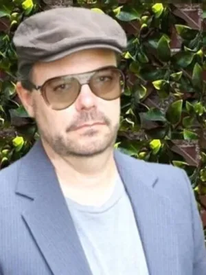 Realistic Tarot Readings, With many accurate senses. Love,Career,energies,Pets,