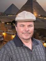 Realistic Tarot Readings, With many accurate senses. Love,Career,energies,Pets,